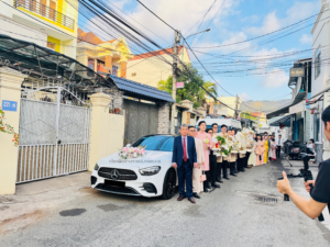 Dịch Vụ Cho Thuê Xe Cưới Mercedes Tại Nhà Bè