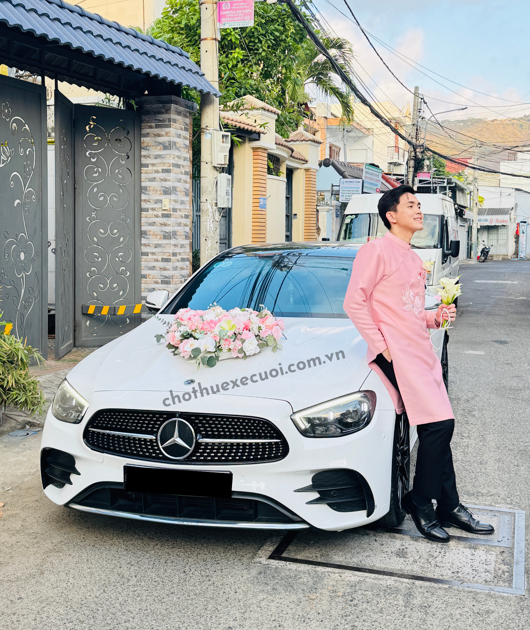 Xe cưới Mercedes E300
